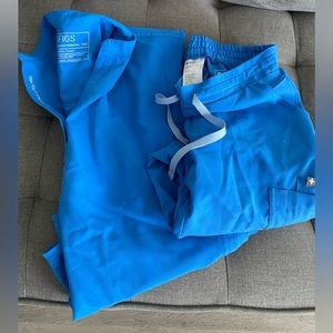 Scrub set - Rafaela top and yola skinny pant